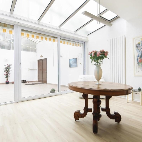  Annonces PINAY : Maison / Villa | PARIS (75014) | 245 m2 | 2 850 000 € 