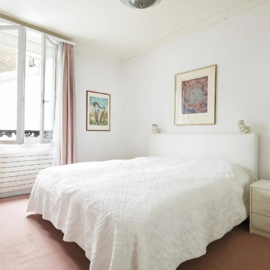  Annonces PINAY : Maison / Villa | PARIS (75014) | 245 m2 | 2 850 000 € 