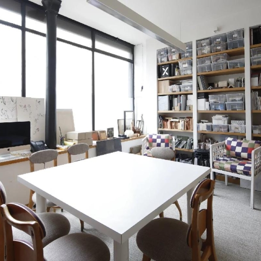  Annonces PINAY : Local / Bureau | PARIS (75011) | 153 m2 | 1 989 620 € 