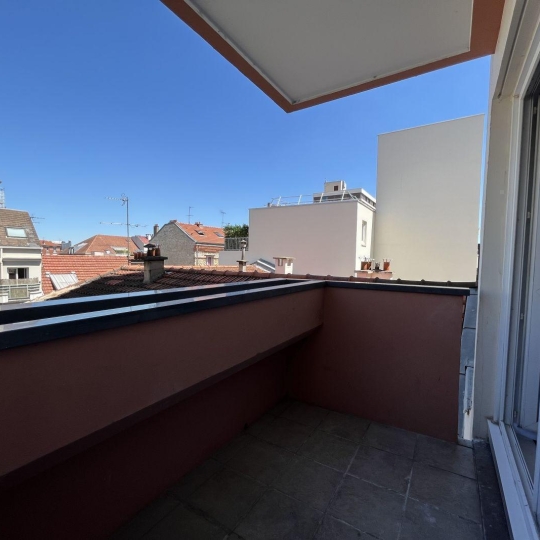  Annonces PINAY : Appartement | SURESNES (92150) | 10 m2 | 750 € 