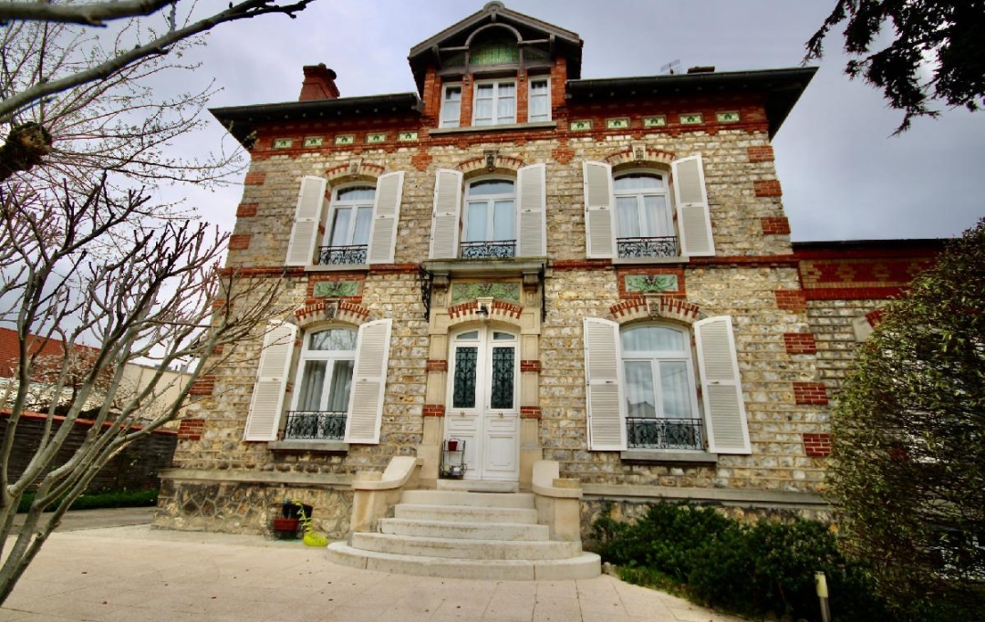 Annonces PINAY : Maison / Villa | MONTMAGNY (95360) | 262 m2 | 832 000 € 